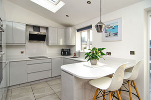 Photo 10- click for photo gallery